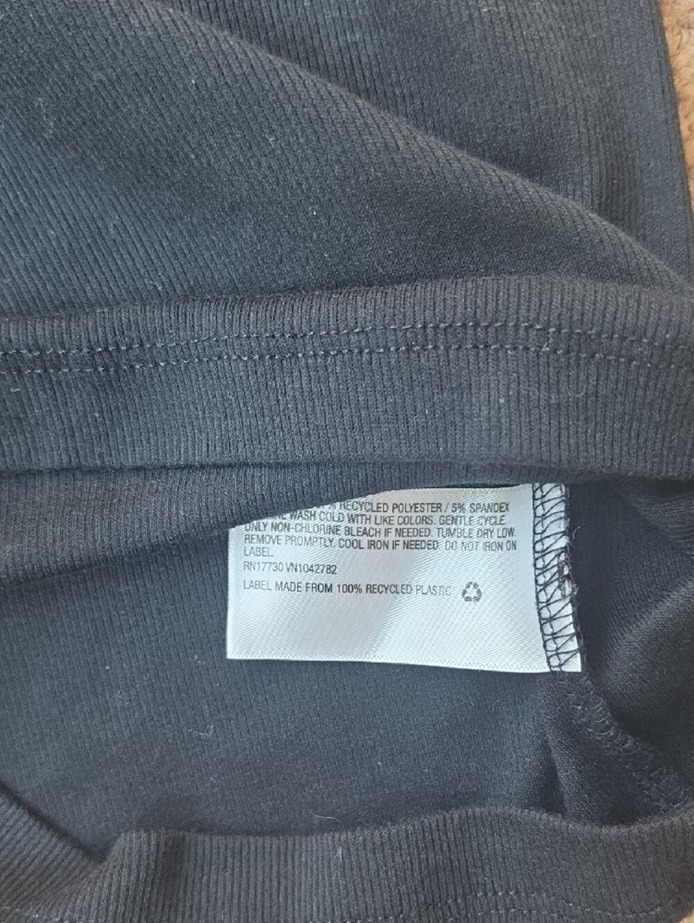 Universal Thread Black Racerback Tank, Med - Picture 3 of 4